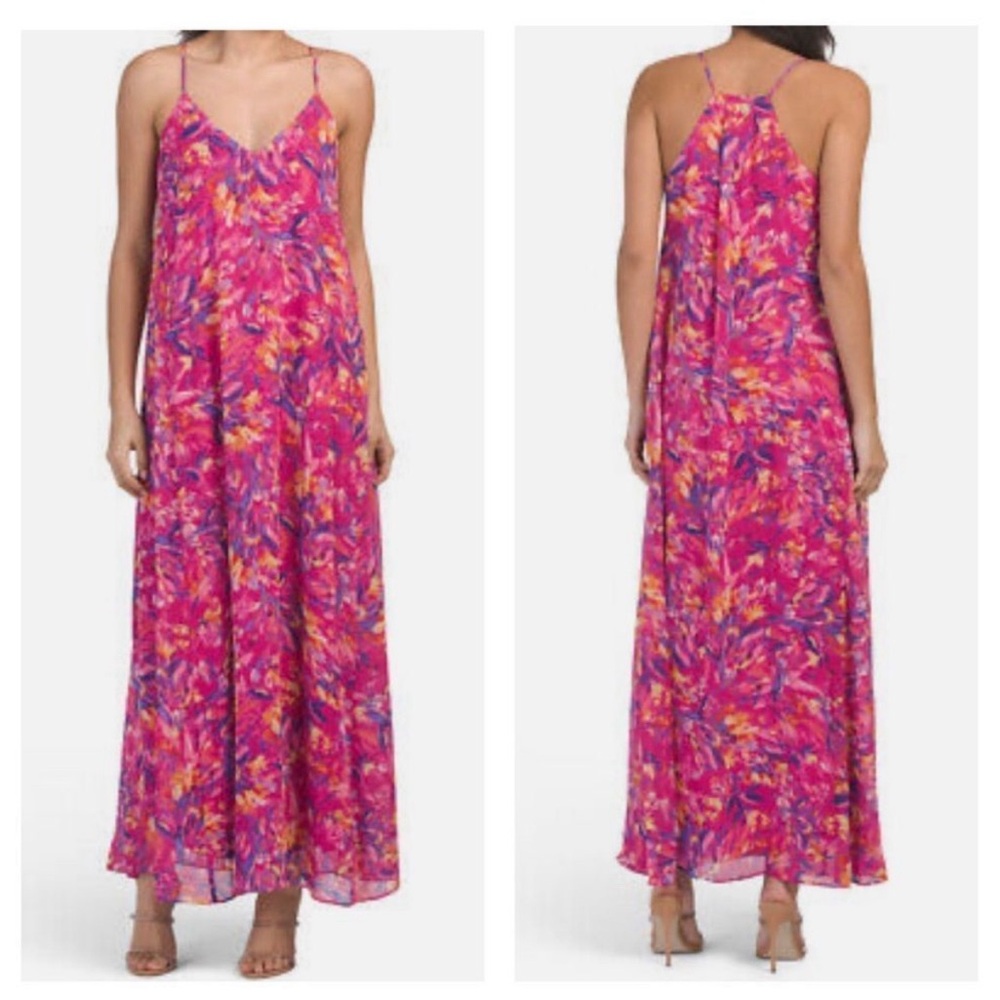 Beautiful vibrant pink floral maxi dress by Nicole Miller w/ built-in bra